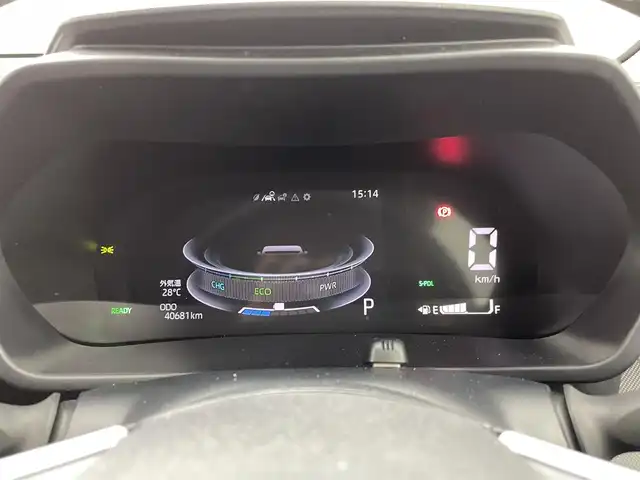 トヨタ ライズ Z 熊本県 2022(令4)年 4.1万km スムースグレーマイカメタリック/ブラック2トーン ワンオーナー　/禁煙車　/純正ナビ（ＣＤ・ＤＶＤ・フルセグ・ＢＴ・ＳＤ・ＵＳＢ）/全周囲カメラ　/社外前後ドライブレコーダー　/ビルトインＥＴＣ　/前後クリアランスソナー　/前席シートヒーター　/トヨタセーフティーセンス/・衝突回避支援ブレーキ/・車線逸脱警報機能/・車線逸脱抑制機能/・先行車発進お知らせ機能/・踏み間違い防止/・アダブティブクルーズコントロール/・リヤクロストラフィックアラート/・標識認識システム/横滑り防止/純正フロアマット/純正１７インチAW/オートライト/LEDヘッドライト/フォグライト/スマートキー/プッシュスタート/スペアキー1本