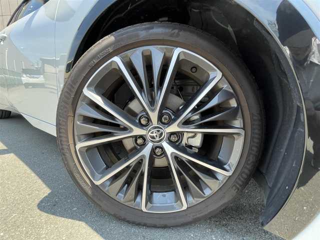 トヨタ プリウス Z 東京都 2024(令6)年 1.1万km クォーツホワイトクリスタルシャイン トヨタセーフティセンス/パノラマルーフ/純正コネクトナビ/パノラミックビュー/ドライブレコーダー/シートヒーター/シートエアコン/ＥＴＣ/パワーシート/電動リアゲート/ワイヤレス充電機
