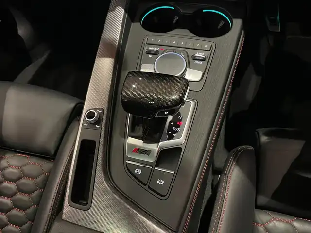 アウディ ＲＳ５ スポーツバック 道央・札幌 2019(令1)年 2.8万km ミトスブラックメタリック パノラマサンルーフ/アシスタンスパッケージ/　・パークアシスト/　・サラウンドビューカメラ/MSS Sportsダウンサス/MAXTON DESIGNエアロ/社外可変バルブ/純正メモリナビ/フルセグTV/USB/SD/Bluetooth/ナッパレザーシート/シートヒーター/Bang&Olufsenサラウンド/マトリクスLEDヘッドライト/パワーテールゲート/純正サス積込