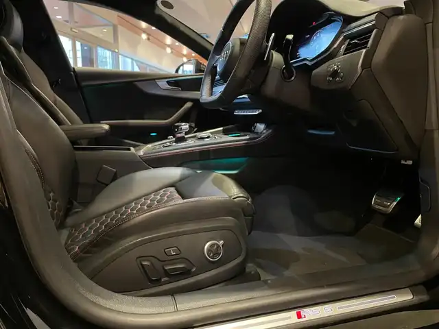 アウディ ＲＳ５ スポーツバック 道央・札幌 2019(令1)年 2.8万km ミトスブラックメタリック パノラマサンルーフ/アシスタンスパッケージ/　・パークアシスト/　・サラウンドビューカメラ/MSS Sportsダウンサス/MAXTON DESIGNエアロ/社外可変バルブ/純正メモリナビ/フルセグTV/USB/SD/Bluetooth/ナッパレザーシート/シートヒーター/Bang&Olufsenサラウンド/マトリクスLEDヘッドライト/パワーテールゲート/純正サス積込
