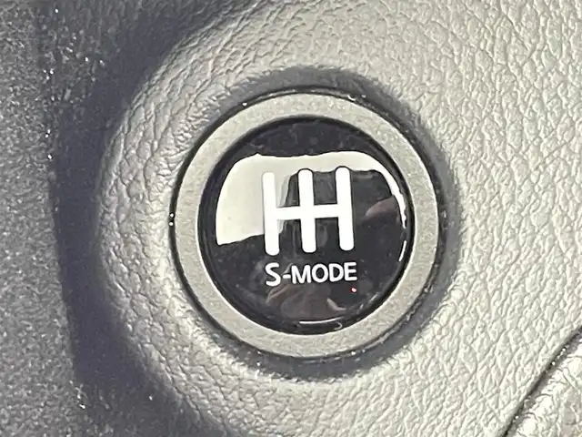 日産 フェアレディ Ｚ 千葉県 2024(令6)年 0.9万km ダークメタルグレー 6速MT/ワンオーナー/メーカーオプションナビ/・BT/TV/USB/AndroidAuto/バックカメラ/スポーツモード/ニスモエアロ/インテリジェントキー/スペアキー/プッシュスタートボタン/ビルトインETC2.0/革巻きステアリング/ステアリングスイッチ/Autoライト/レーダークルーズコントロール/オートマチックハイビーム/インテリジェントレーダーブレーキ/横滑り防止/LEDヘッドライト/フォグランプ/純正18インチアルミホイール/フロアマット/保証書/取扱説明書