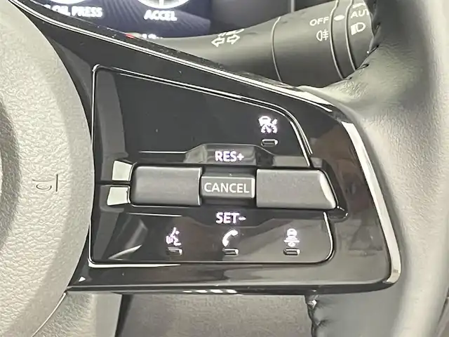 日産 フェアレディ Ｚ 千葉県 2024(令6)年 0.9万km ダークメタルグレー 6速MT/ワンオーナー/メーカーオプションナビ/・BT/TV/USB/AndroidAuto/バックカメラ/スポーツモード/ニスモエアロ/インテリジェントキー/スペアキー/プッシュスタートボタン/ビルトインETC2.0/革巻きステアリング/ステアリングスイッチ/Autoライト/レーダークルーズコントロール/オートマチックハイビーム/インテリジェントレーダーブレーキ/横滑り防止/LEDヘッドライト/フォグランプ/純正18インチアルミホイール/フロアマット/保証書/取扱説明書