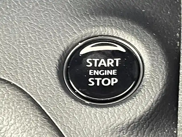 日産 フェアレディ Ｚ 千葉県 2024(令6)年 0.9万km ダークメタルグレー 6速MT/ワンオーナー/メーカーオプションナビ/・BT/TV/USB/AndroidAuto/バックカメラ/スポーツモード/ニスモエアロ/インテリジェントキー/スペアキー/プッシュスタートボタン/ビルトインETC2.0/革巻きステアリング/ステアリングスイッチ/Autoライト/レーダークルーズコントロール/オートマチックハイビーム/インテリジェントレーダーブレーキ/横滑り防止/LEDヘッドライト/フォグランプ/純正18インチアルミホイール/フロアマット/保証書/取扱説明書