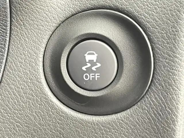 日産 フェアレディ Ｚ 千葉県 2024(令6)年 0.9万km ダークメタルグレー 6速MT/ワンオーナー/メーカーオプションナビ/・BT/TV/USB/AndroidAuto/バックカメラ/スポーツモード/ニスモエアロ/インテリジェントキー/スペアキー/プッシュスタートボタン/ビルトインETC2.0/革巻きステアリング/ステアリングスイッチ/Autoライト/レーダークルーズコントロール/オートマチックハイビーム/インテリジェントレーダーブレーキ/横滑り防止/LEDヘッドライト/フォグランプ/純正18インチアルミホイール/フロアマット/保証書/取扱説明書