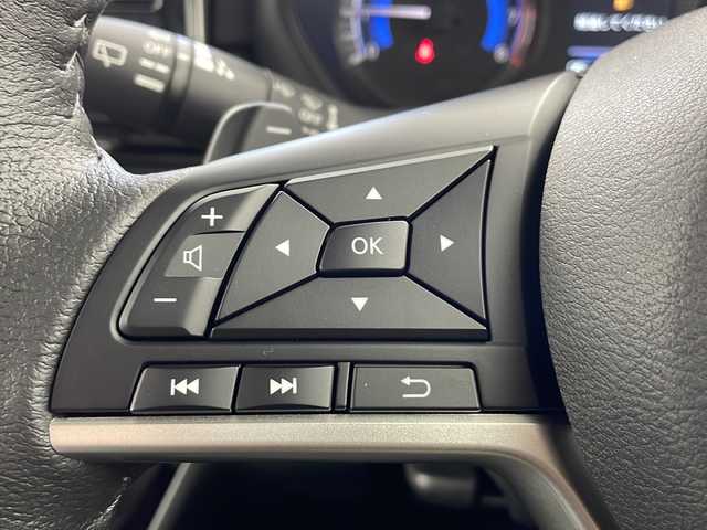 三菱 デリカミニ T プレミアム 愛知県 2025(令7)年 0.1千km アメジストブラック/シルキーホワイト 届出済未使用車/ルーフレール/サイドデカール/ e-Assist/・衝突被害軽減ブレーキシステム/・踏み間違い衝突防止アシスト/・マイパイロット/・車線逸脱警報システム/・レーダークルーズコントロール/・マルチアラウンドモニター/ MI-PILOT/・レーダークルーズコントロール［ACC］/・車線維持支援機能［LKA］/（全車速追従機能付）/プッシュスタート/アイドリングストップ/パドルシフト/純正9型ディスプレイオーディオ/Bluetooth/Apple Carplay/デジタルインナーミラー/両側パワースライドドア/ハーフレザーシート/シートヒーター/ステアリングヒーター/パーソナルテーブル/後席ロールサンシェード/オートLEDヘッドライト/15インチ純正アルミホイール/スマートキー