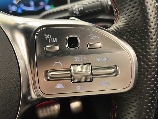 メルセデス・ベンツ ＣＬＡ２５０ Sブレイク 4MATIC AMGライン 新潟県 2020(令2)年 2.1万km コスモスブラック パノラミックスライディングルーフ/レーダーセーフティーパッケージ/・アクティブブラインドスポットアシスト/・アクティブレーンキーピングアシスト/・アクティブステアリングアシス/・アダプティブクルーズコントロール/ナビゲーションパッケージ/・フルセグ/・Bluetooth/AMGライン/・AMGスタイリングパッケージ（フロント、サイド、リア）/・レザーDINAMICAシート/・アンビエントライト64色/LEDハイパフォーマンスヘッドライト/アクティブブレーキアシスト/パーキングアシストリアビューマメラ/パワーシート/シートヒーター/パワーバックドア/ドライブレコーダー/純正スタッドレスAW
