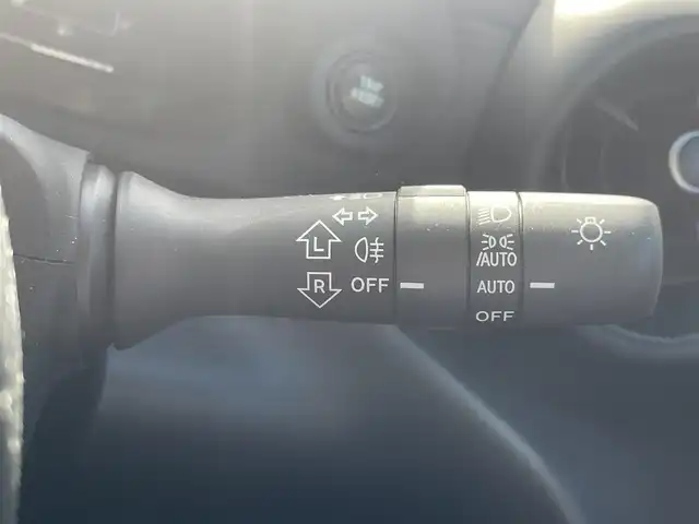 トヨタ ＧＲ８６ RZ 愛知県 2022(令4)年 1.8万km クリスタルホワイトパール アイサイト/純正９インチＳＤナビ　/Ｂカメラ　/ＥＴＣ　/ＣＤ／ＤＶＤ　/ＢＴ　/ＤＴＶ　/クリアランスソナー　/純正フロアマット　/ドアバイザー　/クルーズコントロール　/純正Ｆドライブレコーダー　/シートヒーター/ステアリングスイッチ/純正１８インチAW/スペアキー/パンク修理キット