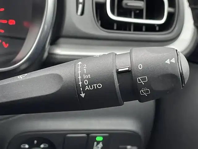 シトロエン Ｃ３ シャイン 三重県 2019(平31)年 5万km サーブル 純正ディスプレイオーディオ/バックカメラ/クルーズコントロール/ETC/ブラインドスポット/Bluetooth/AppleCarPlay/AndroidAuto/純正16インチアルミ