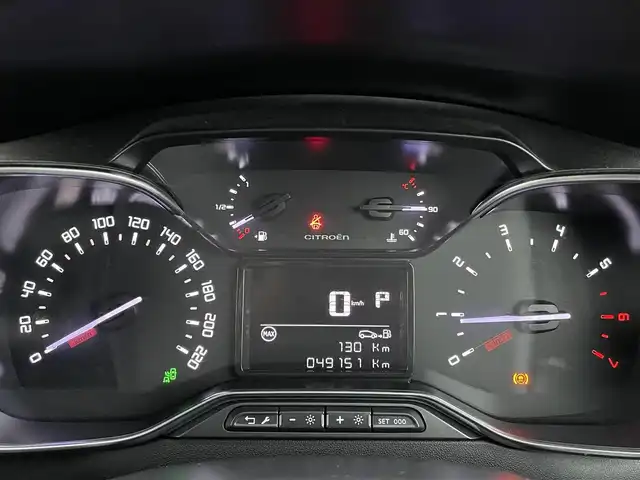 シトロエン Ｃ３ シャイン 三重県 2019(平31)年 5万km サーブル 純正ディスプレイオーディオ/バックカメラ/クルーズコントロール/ETC/ブラインドスポット/Bluetooth/AppleCarPlay/AndroidAuto/純正16インチアルミ