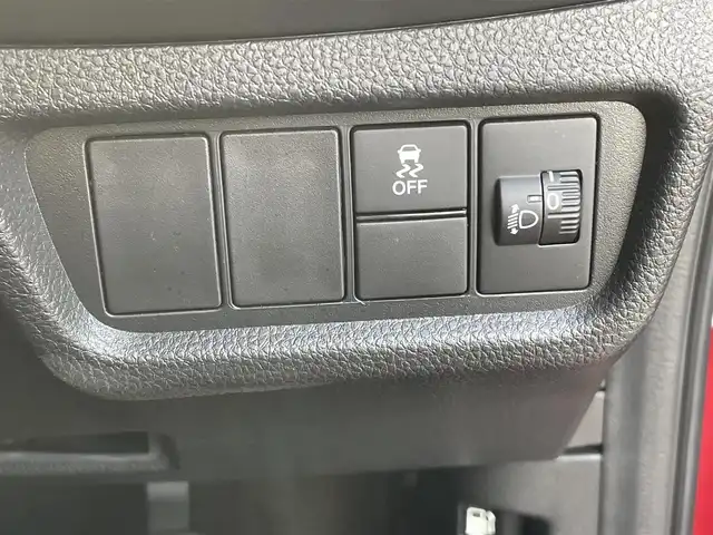 ホンダ ＷＲ－Ｖ Z+ 熊本県 2024(令6)年 0.9万km ワイン 社外ナビ/・AM/FM/USB/BT/・フルセグTV/ホンダセンシング/・衝突軽減ブレーキ/・踏み間違い衝突軽減システム/・路外逸脱抑制機能/・先行車発進お知らせ機能/・標識認識機能/・オートハイビーム/・アダプティブクルーズコントロール/・車線維持支援システム/ハーフレザーシート/革巻きステアリング/・ステアリングスイッチ/・パドルシフト/LEDヘッドライト/LEDフォグライト/純正フロアマット/オートライト/電動格納ミラー/ウインカーミラー/プッシュスタート/スマートキー