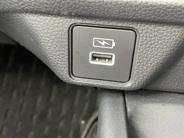 ホンダ ＷＲ－Ｖ Z+ 熊本県 2024(令6)年 0.9万km ワイン 社外ナビ/・AM/FM/USB/BT/・フルセグTV/ホンダセンシング/・衝突軽減ブレーキ/・踏み間違い衝突軽減システム/・路外逸脱抑制機能/・先行車発進お知らせ機能/・標識認識機能/・オートハイビーム/・アダプティブクルーズコントロール/・車線維持支援システム/ハーフレザーシート/革巻きステアリング/・ステアリングスイッチ/・パドルシフト/LEDヘッドライト/LEDフォグライト/純正フロアマット/オートライト/電動格納ミラー/ウインカーミラー/プッシュスタート/スマートキー