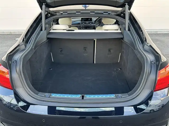 ＢＭＷ ４２０ｉ グランクーペ Mスポーツ 岡山県 2016(平28)年 3.1万km カーボンブラックM 純正iDrive/Rカメラ/ACC/衝突警告/LKA/BSA/BMWアシスタンス/SOSコール/Bluetooth/USB/ドライブモード/オートライト/レインセンサー/パワーテールゲート/レザーシート（アイボリー）/パワーシート/シートヒーター/ミラー一体型ETC/ドラレコ（F）/フォグライト/パドルシフト