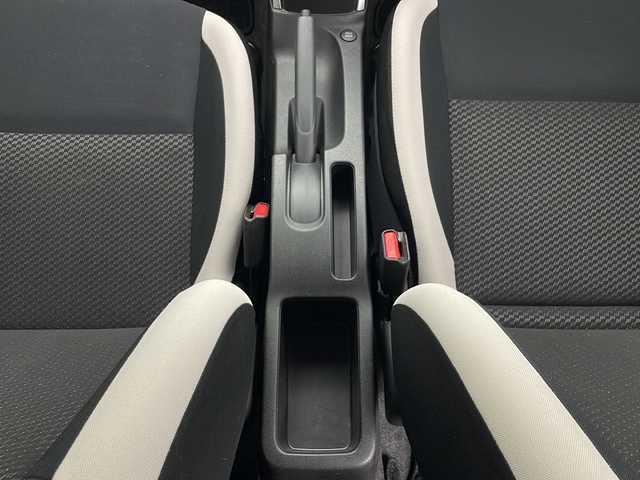 日産 ノート e－パワー X FOUR 秋田県 2019(令1)年 1.3万km ダークメタルグレー ４WD/純正ナビ【AM/FM/BT/CD】 /フルセグTV /バックカメラ /ETC /横滑り防止装置　/衝突被害軽減システム　/クリアランスソナー /ライトレベライザー /レーンキープアシスト　/純正AW /純正フロアマット　/コーナーセンサー /ステアリングリモコン/プッシュスタート /DRIVE MODE/オートエアコン /オートライト/ウィンカーミラー /サイドバイザー /保証書/取扱説明書