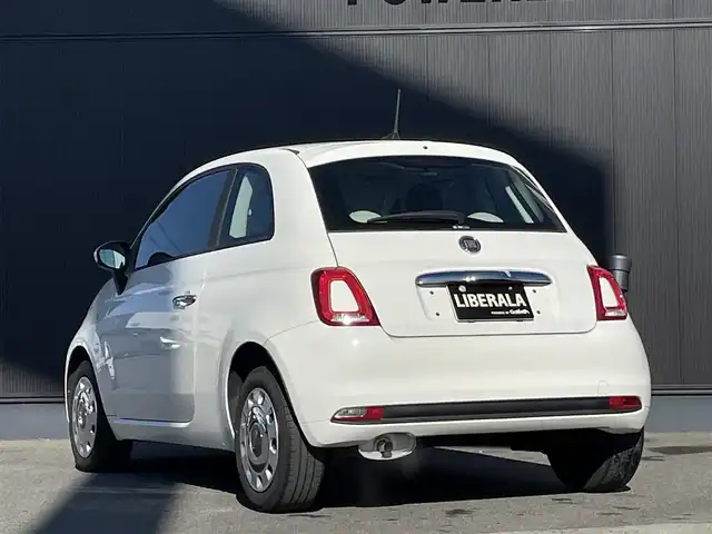 フィアット ５００ 1．2 ポップ 長野県 2018(平30)年 5.5万km 白 １オーナー/　後期型/　純正オーディオ/　ＡｐｐｌｅＣａｒＰｌａｙ/　ｂｌｕｅｔｏｏｔｈ/　ＵＳＢ/　アイドリングストップ/　キーレス/　禁煙車/　サイドエアバック/　保証書・取説・スペアキー