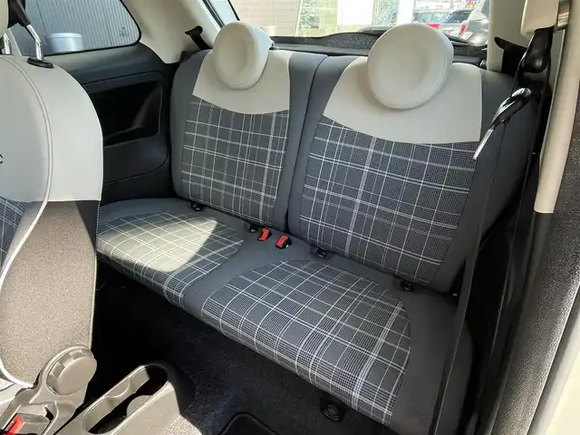 フィアット ５００ 1．2 ポップ 長野県 2018(平30)年 5.5万km 白 １オーナー/　後期型/　純正オーディオ/　ＡｐｐｌｅＣａｒＰｌａｙ/　ｂｌｕｅｔｏｏｔｈ/　ＵＳＢ/　アイドリングストップ/　キーレス/　禁煙車/　サイドエアバック/　保証書・取説・スペアキー