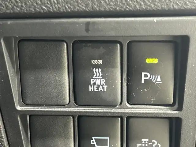 トヨタ ハイラックス Z GRスポーツ 神奈川県 2022(令4)年 1.5万km アティチュードブラックマイカ 4WD/ディーゼルターボ/純正8インチナビ/AM/FM Bluetooth AppleCarPlay AndroidAuto/パノラミックビューモニター/トヨタセーフティセンス/レーダークルーズコントロール/パワーシート/ETC/ドライブレコーダー/ステアリングスイッチ/スマートキー/エンジンスターター/純正LEDヘッドライト/オートライト/オートマチックハイビーム/純正18インチアルミホイール/プリクラッシュセーフティ/レーンディバーチャーアラート/クリアランスソナー/バックソナー