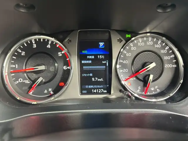 トヨタ ハイラックス Z GRスポーツ 神奈川県 2022(令4)年 1.5万km アティチュードブラックマイカ 4WD/ディーゼルターボ/純正8インチナビ/AM/FM Bluetooth AppleCarPlay AndroidAuto/パノラミックビューモニター/トヨタセーフティセンス/レーダークルーズコントロール/パワーシート/ETC/ドライブレコーダー/ステアリングスイッチ/スマートキー/エンジンスターター/純正LEDヘッドライト/オートライト/オートマチックハイビーム/純正18インチアルミホイール/プリクラッシュセーフティ/レーンディバーチャーアラート/クリアランスソナー/バックソナー