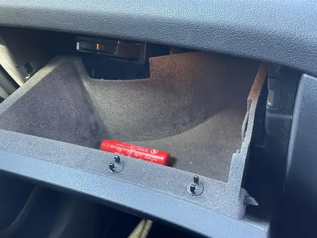 メルセデス・ベンツ ＣＬＡ１８０ 静岡県 2015(平27)年 6.7万km コスモスブラック レーダーセーフティーパッケージ/・ブラインドスポットアシスト/・ディストロニックプラス/・レーンキーピングアシスト/・PRE-SAFE/ベーシックパッケージ/・キセノンヘッドライト/・LEDウィンカー/・パーキングアシスト/・プライバシーガラス/・前席シートヒーター/・クライメートコントロール/・トランクスルー機能/・キーレスゴー/・コンビニエンスオープニングクロージング機能/COMANDナビ/(Bluetooth/CD/USB/フルセグ)/ACC/ESC/バックカメラ/純正フロアマット/ヒマラヤグレーペイント18インチ5ツインスポークアルミホイール/ETC