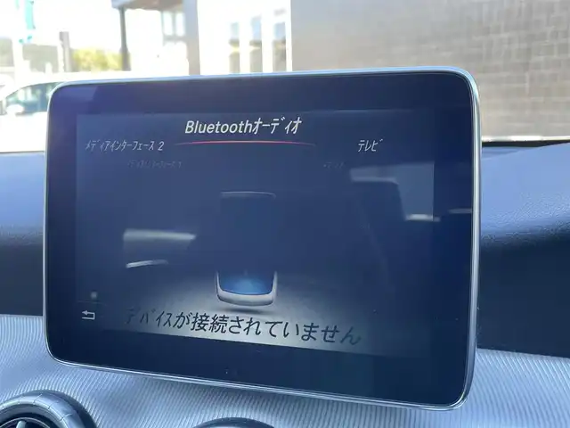 メルセデス・ベンツ ＣＬＡ１８０ 静岡県 2015(平27)年 6.7万km コスモスブラック レーダーセーフティーパッケージ/・ブラインドスポットアシスト/・ディストロニックプラス/・レーンキーピングアシスト/・PRE-SAFE/ベーシックパッケージ/・キセノンヘッドライト/・LEDウィンカー/・パーキングアシスト/・プライバシーガラス/・前席シートヒーター/・クライメートコントロール/・トランクスルー機能/・キーレスゴー/・コンビニエンスオープニングクロージング機能/COMANDナビ/(Bluetooth/CD/USB/フルセグ)/ACC/ESC/バックカメラ/純正フロアマット/ヒマラヤグレーペイント18インチ5ツインスポークアルミホイール/ETC