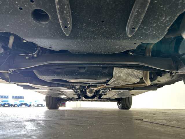 トヨタ ヤリスクロス ハイブリッド Z 三重県 2021(令3)年 1.5万km ブラックマイカ /禁煙車//純正ナビ/・フルセグ・Bluetooth・USB・AppleCarPlay・AndroidAuto//パノラミックビューモニター//トヨタセーフティセンス//プリクラッシュセーフティ//レーダークルーズコントロール//オートマチックハイビーム//レーントレーシングアシスト//前席シートヒーター//運転席パワーシート//前後クリアランスソナー//前後ドライブレコーダー//電子パーキング//ブレーキホールド//ビルトインETC2.0//革巻きステアリング//ステアリングスイッチ