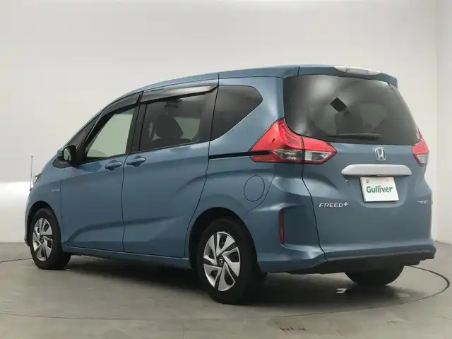 ホンダ フリード ハイブリット 愛知県 2017(平29)年 3.8万km ブルーホライゾンM 純正7インチナビ/バックカメラ/ワンセグTV/ホンダセンシング/衝突被害軽減システム/クルーズコントロール/横滑り防止装置/レーンキープアシスト/オートライト/LEDヘッドライト/両側パワースライドドア/ETC/純正AW/純正フロアマット/プッシュスタート/スマートキー/スペアキー