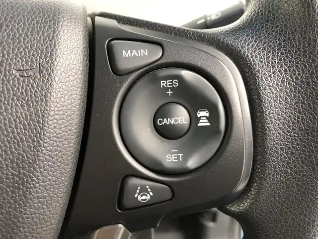 ホンダ フリード ハイブリット 愛知県 2017(平29)年 3.8万km ブルーホライゾンM 純正7インチナビ/バックカメラ/ワンセグTV/ホンダセンシング/衝突被害軽減システム/クルーズコントロール/横滑り防止装置/レーンキープアシスト/オートライト/LEDヘッドライト/両側パワースライドドア/ETC/純正AW/純正フロアマット/プッシュスタート/スマートキー/スペアキー