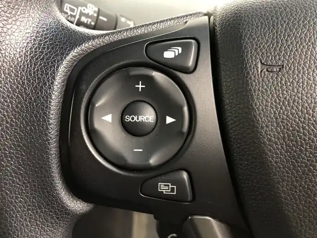 ホンダ フリード ハイブリット 愛知県 2017(平29)年 3.8万km ブルーホライゾンM 純正7インチナビ/バックカメラ/ワンセグTV/ホンダセンシング/衝突被害軽減システム/クルーズコントロール/横滑り防止装置/レーンキープアシスト/オートライト/LEDヘッドライト/両側パワースライドドア/ETC/純正AW/純正フロアマット/プッシュスタート/スマートキー/スペアキー