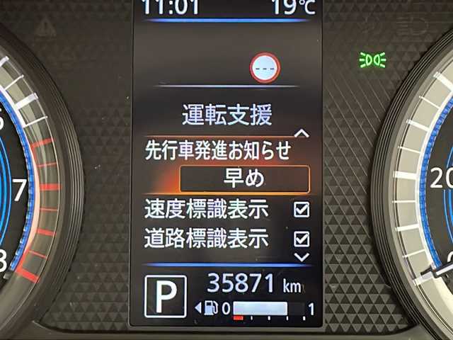 車両画像4