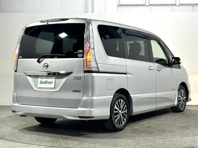 日産 セレナ