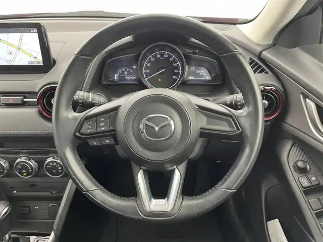 マツダ ＣＸ－３ XD 富山県 2017(平29)年 4.3万km ソウルレッドプレミアムメタリック 純正ナビ（AM/FM/DVD/BT/ワンセグ）/バックカメラ/ETC/衝突被害軽減システム/横滑り防止装置/アイドリングストップ/オートLEDライト/純正アルミホイール/純正フロアマット/革巻きステアリング/ステアリングスイッチ/スマートキー/スペアキー
