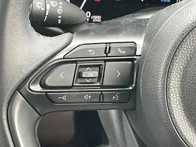 トヨタ ヤリスクロス Z 宮城県 2021(令3)年 2.8万km ベージュ 純正ディスプレイオーディオ　MAP無（FM:AM:BT）/レーダークルーズコントロール/レーンキープアシスト/全周囲カメラ/バックカメラ/D/Nシートヒーター/D席パワーシート/BSM/社外ドラレコ前後/プリクラッシュセーフティー/パワーバックドア/ブレーキホールド/ビルトインETC/コーナーセンサー