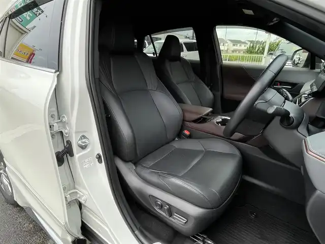 トヨタ ハリアー ハイブリッド Z レザーパッケージ 群馬県 2021(令3)年 2.9万km ホワイトパールクリスタルシャイン 純正12・3インチナビ/フルセグTV・Bluetooth・Miracast・AUX・USB・FM・AM/モデリスタフルエアロ/アダクティブクルーズコントロール/レザーシート/シートヒーター/エアシート/ハンドルヒーター/Bカメラ/前後コーナーセンサー/ドラレコ付きデジタルインナーミラー/JBL/電動リアゲート/パワーシート（D/N席）/シートメモリー/オートアウェイ機能/BSM/電動パーキングブレーキ/オートライト/オートハイビーム