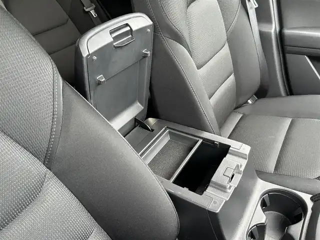 マツダ ＣＸ－５ XD スマートエディション 愛媛県 2020(令2)年 8万km スノーフレイクホワイトパールマイカ 純正ナビ（マツダコネクト）/・Bluetooth/・CD/DVD/・USB/・FM/AM/フルセグTV/３６０°ビュー・モニター/ETC/USB入力端子/レーダークルーズコントロール/ヘッドアップディスプレイ/衝突軽減システム/レーンキープアシスト/オートライト/コーナーセンサー/純正17インチAW/純正フロアマット/LEDヘッドライト/革巻きステアリング/ステアリングスイッチ/電動パーキングブレーキ/スマートキー/スペアキー/取扱説明書