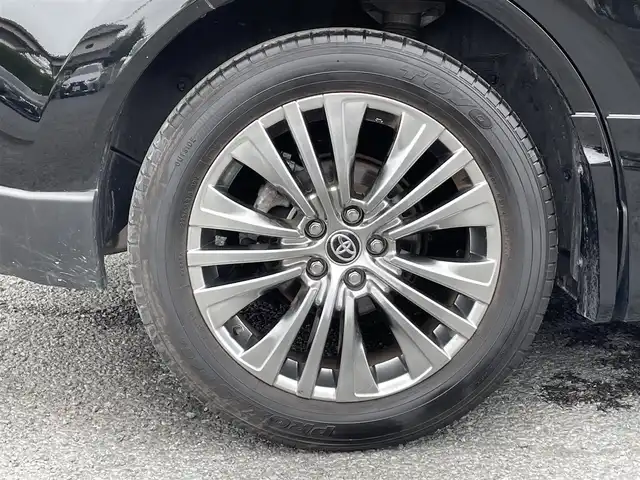 トヨタ ハリアー Z レザーパッケージ 茨城県 2022(令4)年 4.7万km ブラック 革巻きステアリング/調光パノラマルーフ/12インチメーカーナビ/JBLサウンド/バックカメラ/パワーバックドア/デジタルインナーミラー/LEDヘッドライト/ハーフレザーシート/メモリーパワーシート/シートヒーター/シートベンチレーション/トヨタセーフティセンス/レーダークルーズコントロール/モデリスタ製サイドエアロ/ヘッドアップディスプレイ/BSM/ワイヤレス充電器/寒冷地仕様