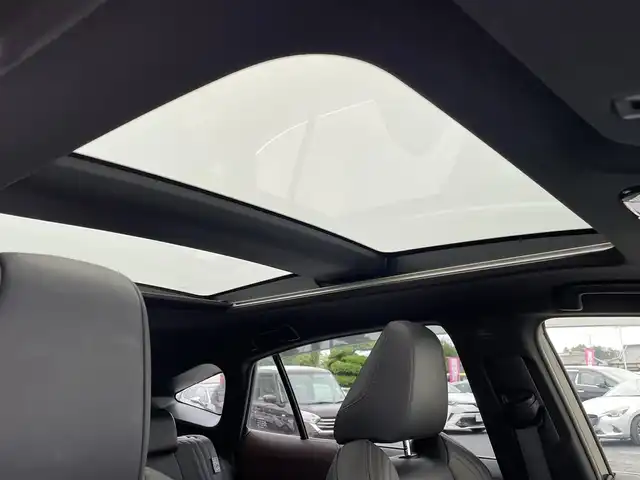 トヨタ ハリアー Z レザーパッケージ 茨城県 2022(令4)年 4.7万km ブラック 革巻きステアリング/調光パノラマルーフ/12インチメーカーナビ/JBLサウンド/バックカメラ/パワーバックドア/デジタルインナーミラー/LEDヘッドライト/ハーフレザーシート/メモリーパワーシート/シートヒーター/シートベンチレーション/トヨタセーフティセンス/レーダークルーズコントロール/モデリスタ製サイドエアロ/ヘッドアップディスプレイ/BSM/ワイヤレス充電器/寒冷地仕様