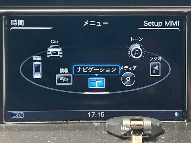 アウディ Ａ５ SB 2．0 TFSI クワトロ 宮城県 2014(平26)年 7.1万km グレイシアホワイトメタリック 純正ナビ/バックカメラ/衝突軽減装置/MMIコントロールコンソール/前後コーナーセンサー/パドルシフト/パワーシート/レザーシート/シートヒーター/LEDヘッドライト/フォグランプ/純正ビルドインETC/純正１８インチアルミホイール/純正フロアマット/Bluetooth接続/フルセグTV/TVキャンセラー/ICターボ/横滑り防止装置