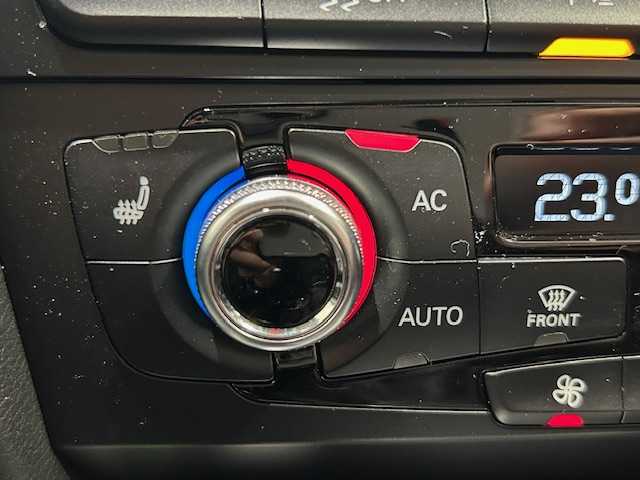アウディ Ａ５ SB 2．0 TFSI クワトロ 宮城県 2014(平26)年 7.1万km グレイシアホワイトメタリック 純正ナビ/バックカメラ/衝突軽減装置/MMIコントロールコンソール/前後コーナーセンサー/パドルシフト/パワーシート/レザーシート/シートヒーター/LEDヘッドライト/フォグランプ/純正ビルドインETC/純正１８インチアルミホイール/純正フロアマット/Bluetooth接続/フルセグTV/TVキャンセラー/ICターボ/横滑り防止装置