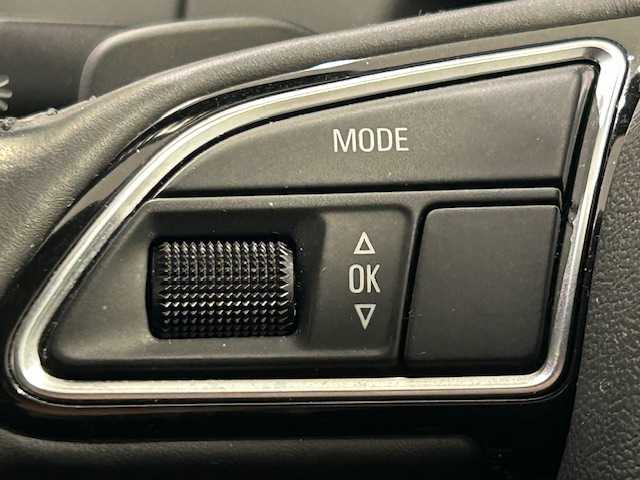 アウディ Ａ５ SB 2．0 TFSI クワトロ 宮城県 2014(平26)年 7.1万km グレイシアホワイトメタリック 衝突軽減装置/純正ナビ/・フルセグTV/Bluetooth/CD/DVD/・バックカメラ/・ビルトインETC/電子パーキング/コーナーセンサー/革巻きステアリング/・ステアリングリモコン/・パドルシフト/レザーシート/・シートヒーター(運転席/助手席)/・パワーシート(運転席/助手席)/プッシュスタート/・スマートキー/LEDヘッドライト/純正18インチAW/フロアマット