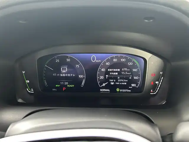 ホンダ ＺＲ－Ｖ ハイブリッド e:HEV Z 福島県 2023(令5)年 1.3万km ワイン 登録時走行距離：12375KM/4WD/純正ナビ/(フルセグTV/BT/AM/FM/USB)/パワーアウトレット/プッシュスタート/ビルトインETC2.0/左右独立エアコン/シートヒーター/（D席/P席）/ステアリングヒーター/パワーシート/（D席/P席）/メモリーシート/レザーシート/ISOFIX/パドルシフト/追従クルコン/ステアリングスイッチ/パワーバックドア/電動格納ミラー/ウィンカーミラー/純正AW/コーナーセンサー/純正LEDヘッドライト/横滑り防止装置/オートライト/アラウンドビューモニター/自動防眩インナーミラー/ボタン式シフトレバー/走行モード切替/（スポーツ/コンフォート/スノウ）/ヒルディセントコントロール/カーテンシールドエアバック/（F/R）