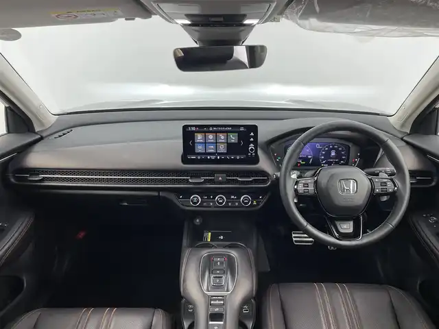 ホンダ ＺＲ－Ｖ ハイブリッド e:HEV Z 大分県 2023(令5)年 1.3万km ワイン 色コード：R578M/純正ナビ/フルセグTV/BT/USB/ビルトインETC2.0/左右独立エアコン/前席シートヒーター/ステアリングヒーター/前席パワーシート/レザーシート/ISOFIX/パドルシフト/追従クルコン/ステアリングスイッチ/パワーバックドア/純正18インチAW/コーナーセンサー/オートLEDヘッドライト/アラウンドビューモニター/自動防眩インナーミラー