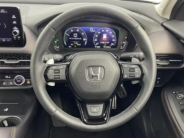 ホンダ ＺＲ－Ｖ ハイブリッド e:HEV Z 大分県 2023(令5)年 1.3万km ワイン 色コード：R578M/純正ナビ/フルセグTV/BT/USB/ビルトインETC2.0/左右独立エアコン/前席シートヒーター/ステアリングヒーター/前席パワーシート/レザーシート/ISOFIX/パドルシフト/追従クルコン/ステアリングスイッチ/パワーバックドア/純正18インチAW/コーナーセンサー/オートLEDヘッドライト/アラウンドビューモニター/自動防眩インナーミラー