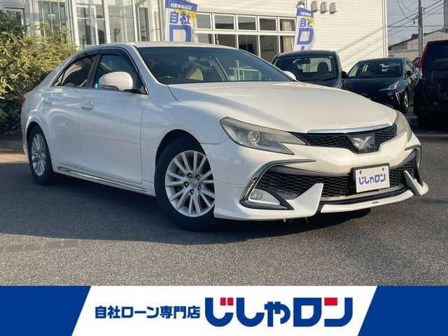 トヨタ マークＸ PREMIUM 愛知県 2012(平24)年 10.6万km ホワイトパールクリスタルシャイン (株)IDOMが運営する【じしゃロン名古屋鳴海店】の自社ローン対象車両になります。こちらは現金ご利用時の価格です。自社ローンご希望の方は別途その旨お申付け下さい。/純正SDナビ/Bluetooth/DVD再生/バックカメラ/ビルトインETC/ドライブレコーダー/前席パワーシート/前席シートヒーター/純正フロアマット/横滑り防止装置/オートライト/キセノンヘッドライト/W+サイド+カーテンエアバッグ/社外車高調
