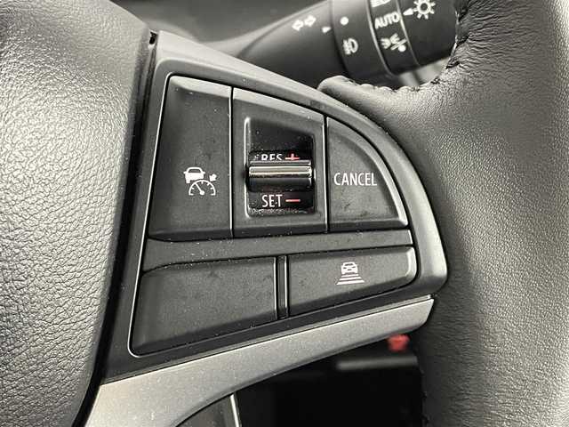 スズキ ソリオ HV MZ 道央・札幌 2023(令5)年 0.9万km ピュアホワイトP ・ワンオーナー/・４WD/・８インチナビ/　CD/DVD/SD/BT/フルセグ/・バックカメラ/・ビルトインETC/・デュアルカメラサポートブレーキ/・レーダークルーズコントロール/・レーンキープアシスト/・オートハイビーム/・クリアランスソナー/・両側パワースライドドア/・前席シートヒーター/・LEDヘッドライト/・フォグライト/・オートライト/・プッシュスタート/・スマートキー/・純正フロアマット/・ドアバイザー