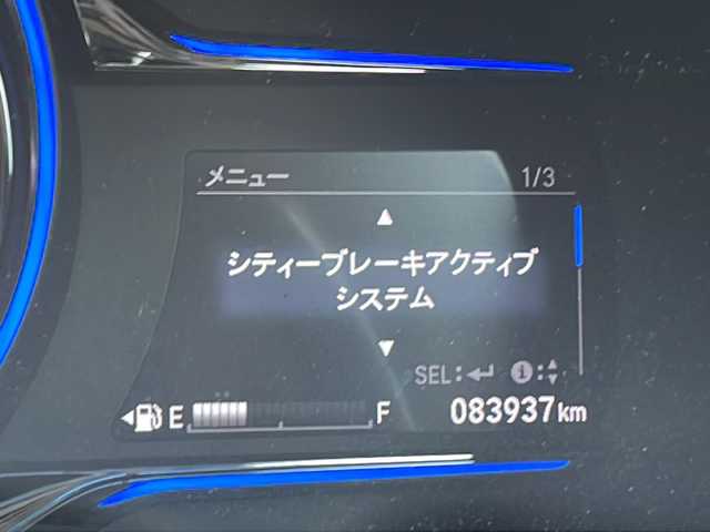 ホンダ ヴェゼル ハイブリッド Z 静岡県 2014(平26)年 8.4万km クリスタルブラックパール 安全機能/・シティーブレーキアクティブシステム/・リアウティブフォースペダル/純正ナビ/・フルセグTV/・CD/DVD/ラジオ/Bluetooth/主要装備/・バックカメラ/・シートヒーター/・レザーシート/・クルーズコントロール/・スマートキー/・プッシュスタート/・オートライト/・ホールド/・ETC/・パドルシフト