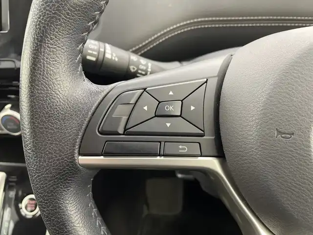 日産 セレナ ハイウェイスター 愛知県 2017(平29)年 3.8万km ダイヤモンドブラック 社外ナビ/・Bluetooth/・CD/DVD/・フルセグテレビ/・SD音楽録音/バックカメラ/両側パワースライドドア/衝突軽減ブレーキ/レーンキープアシスト/オートマチックハイビーム/クルーズコントロール/前後ドライブレコーダー/ETC/LEDヘッドライト