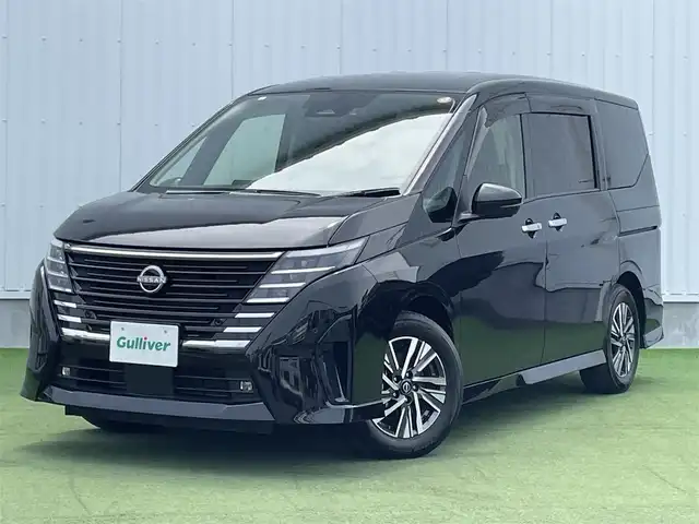 日産 セレナ ハイウェイスター V 香川県 2024(令6)年 1万km ダイヤモンドブラック 純正メモリーナビ/→AM/FM/CD/DVD/Bluetooth/フルセグTV/両側パワースライドドア/デジタルインナーミラー/プロパイロット/衝突軽減ブレーキ/ブラインドスポットモニター/ETC/ドライブレコーダー/パドルシフト/プッシュスタート/スマートキー/LEDヘッドライト/ステアリングスイッチ/純正フロアマット/純正16インチアルミホイール/コーナーセンサー