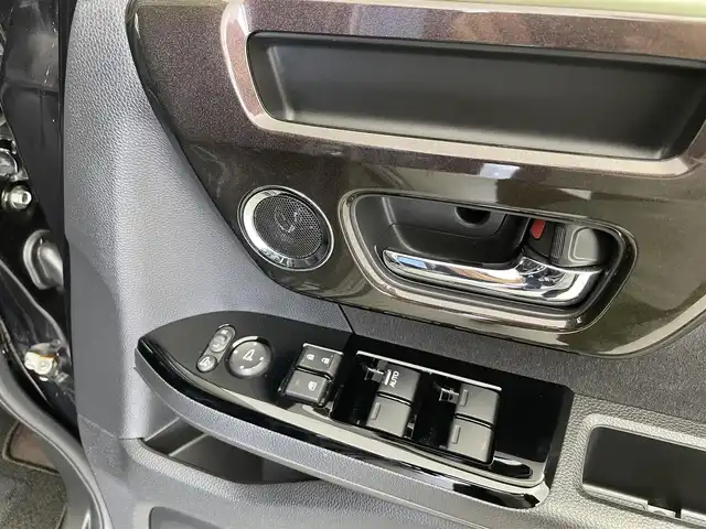 ホンダ Ｎ ＢＯＸ カスタム G L ホンダセンシング 富山県 2020(令2)年 2.1万km プレミアムベルベットパープル・パール ワンオーナー/純正ナビ（AM/FM/CD/DVD/USB/BT）/フルセグTV/バックカメラ/片側パワースライドドア/衝突被害軽減ブレーキ/アダプティブクルーズコントロール/レーンキープアシスト/オートマチックハイビーム/LEDヘッドライト/シーケンシャルターンランプ/ロードサインアシスト/コーナーセンサー/ハーフレザーシート/前席シートヒーター/ビルトインETC/ドライブレコーダー前後/純正14インチAW/スマートキー×２/プッシュスタート/アイドリングストップ/純正フロアマット/保証書/取扱説明書