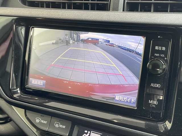 トヨタ アクア X－URBAN ソリッド 愛知県 2016(平28)年 2.7万km スーパーレッドⅤ トヨタセーフティセンス/衝突軽減システム/純正７型SDナビ（SDなし）/シートヒーター/フルセグ/CD/DVD/Bluetooth/バックカメラ/純正アルミホイール/ルーフレール/オートマチックハイビーム/ETC/ステアリングスイッチ/スマートキー/プッシュスタート