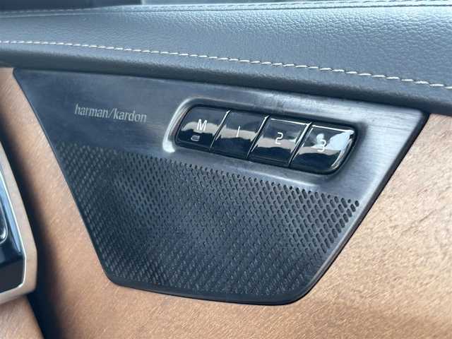 ボルボ ＸＣ９０ D5 AWD インスクリプション 埼玉県 2020(令2)年 3.6万km 紺 白革シート/harman/kardon /アダプティブクルーズコントロール /Apple Car Play /純正ナビ /全周囲カメラ /ヘッドアップディスプレイ /ブラインドスポットモニター /全席シートヒーター /前席シートエアコン/電動リアゲート