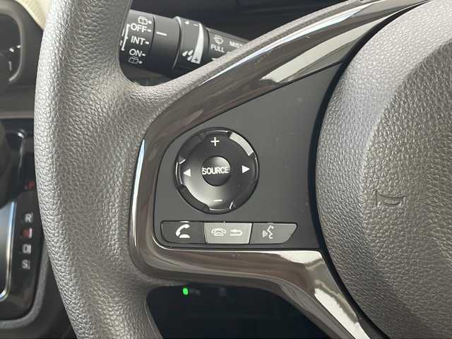 ホンダ Ｎ ＢＯＸ L 愛知県 2021(令3)年 0.8万km ルナシルバーM /禁煙//純正メモリナビ//AM/FM/USB/SD/BT//バックカメラ//ホンダセンシング//CMBS/ACC//先行車発進お知らせ//パーキングセンサー//路外逸脱抑制システム//レーンキープアシストシステム//標式認識//前後ドライブレコーダー//前席シートヒーター//片側パワースライドドア//シートバックテーブル//チップアップシート//サイドロールサンシェード//ビルトインETC//LEDオートライト//ウレタンステアリング//ステアリングスイッチ//１２V・USB電源//プッシュスタート//スマートキー//保証書//取説//ナビ取説//ディーラー記録簿